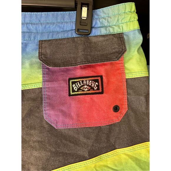 🐿️ Billabong Men’s Multicolor Board Shorts / Swim Trunks Size 34 - Picture 6 of 9